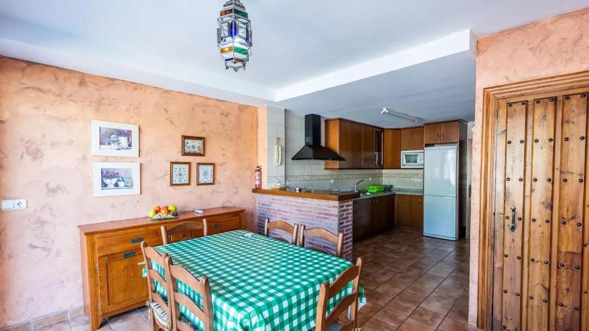 Spacious Villa With Private Pool In Monachil Eksteriør bilde